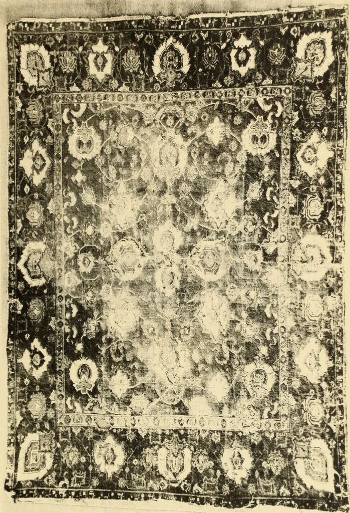 An illustration from Tapis, tissus & faïences orientales, suite des Dessins de tissus (Europe, XVIIIe & XIXe siècles), 1900, leaf 72