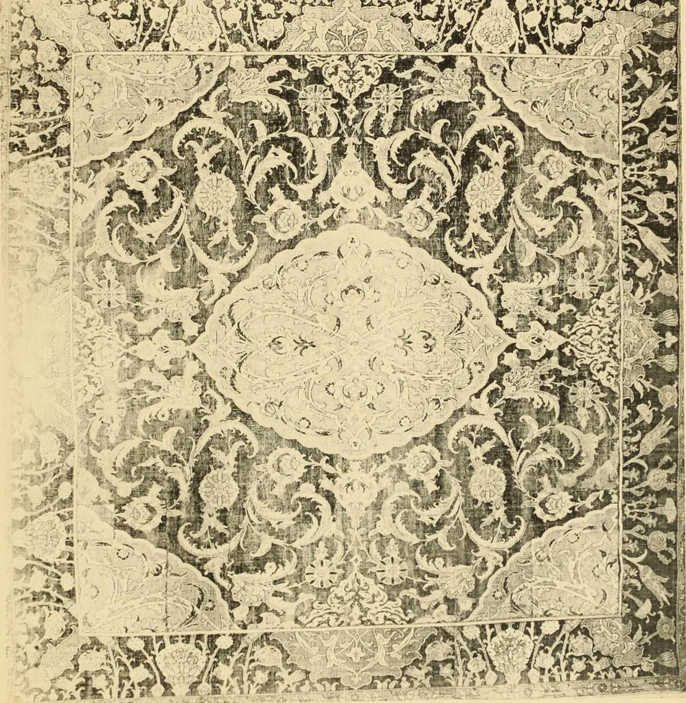 An illustration from Tapis, tissus & faïences orientales, suite des Dessins de tissus (Europe, XVIIIe & XIXe siècles), 1900, leaf 82