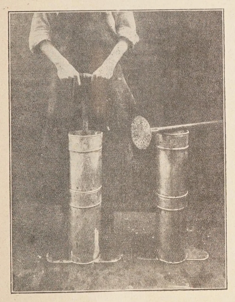An illustration from Teinture, corroyage et finissage du cuir, 1910, leaf 283
