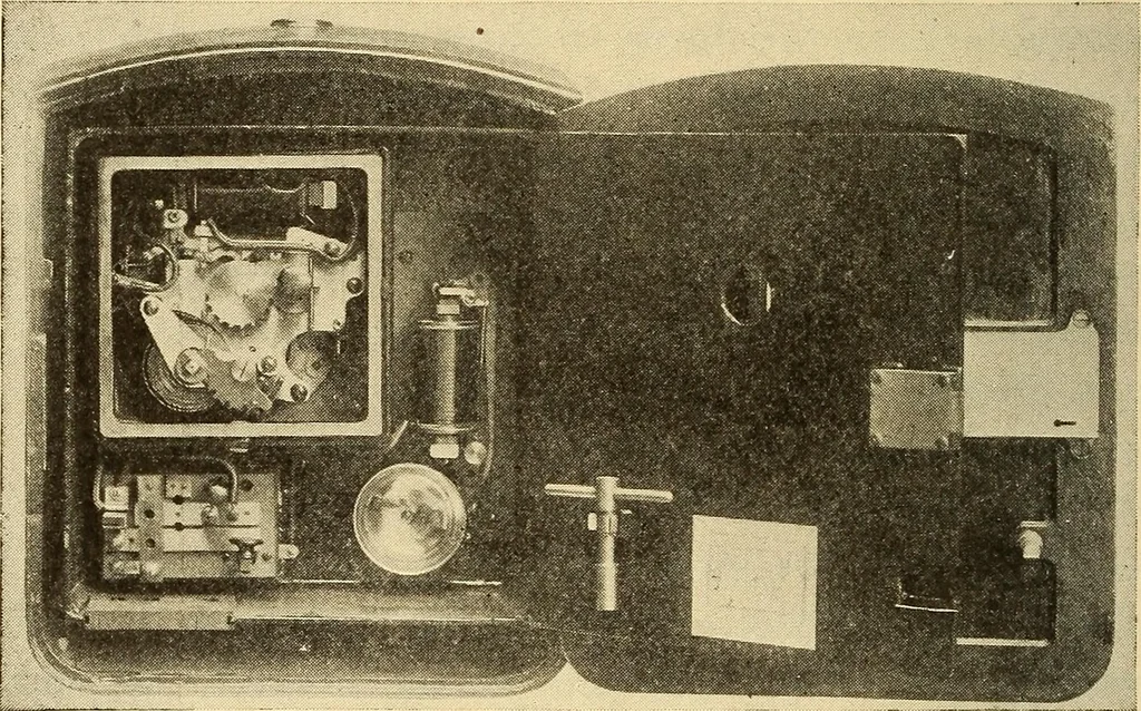 An illustration from Telegraph engineering : a manual for practicing telegraph engineers and engineering students, 1922, leaf 215