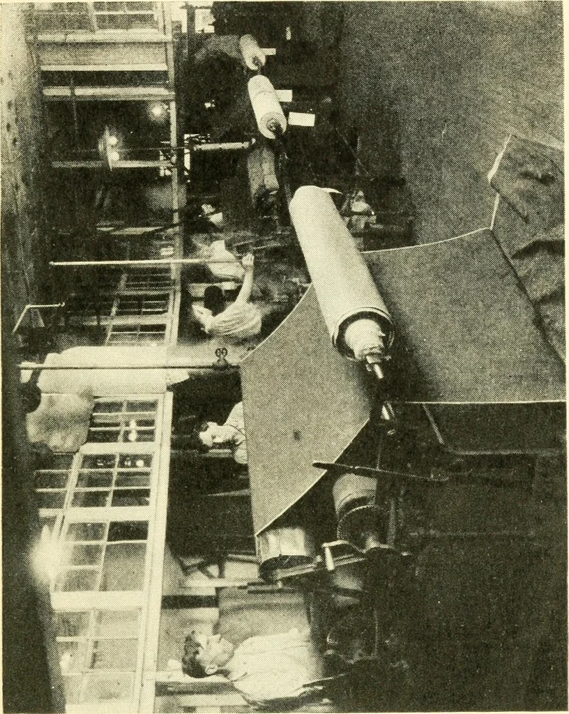 An illustration from Tempered clothing--an investment in good appearance, 1921, leaf 32