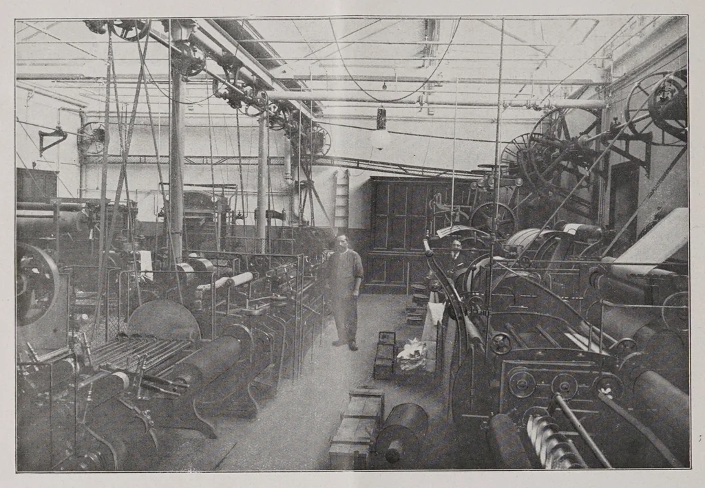 An illustration from Textilberichte über Wissenschaft, Industrie und Handel, 1920, leaf 28