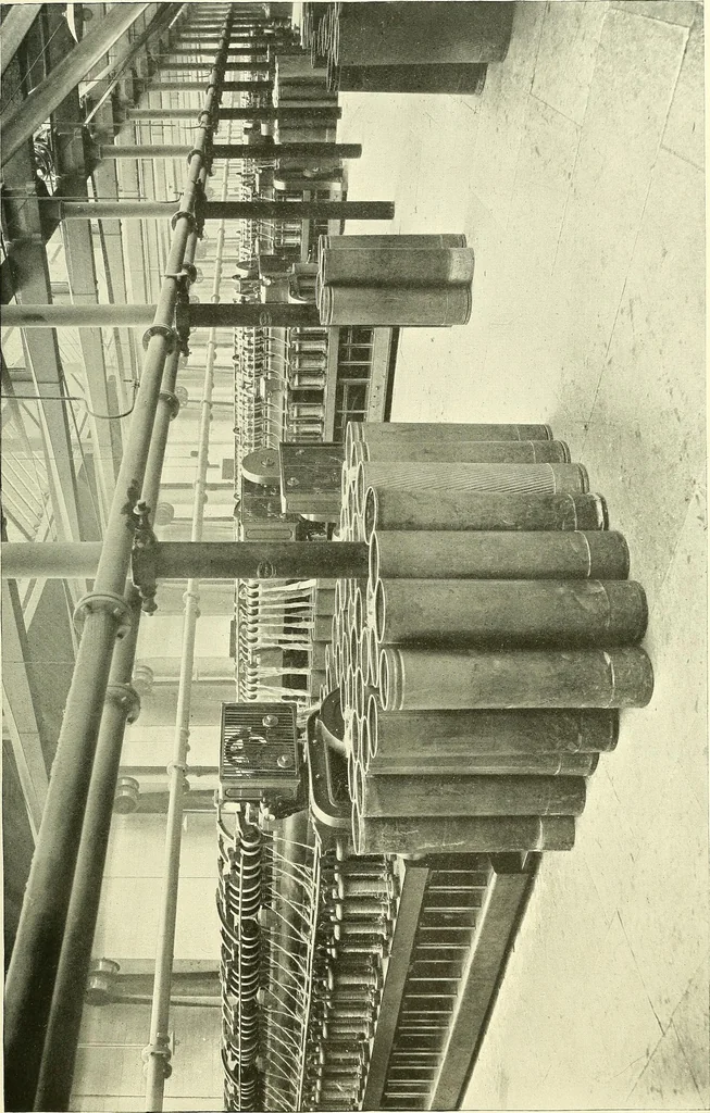 An illustration from The textile industries : a practical guide to fibres, yarns & fabrics in every branch of textile manufacture, including preparation of fibres, spinning, doubling, designing, weaving, bleaching, printing, dyeing and finishing, 1910, leaf 50