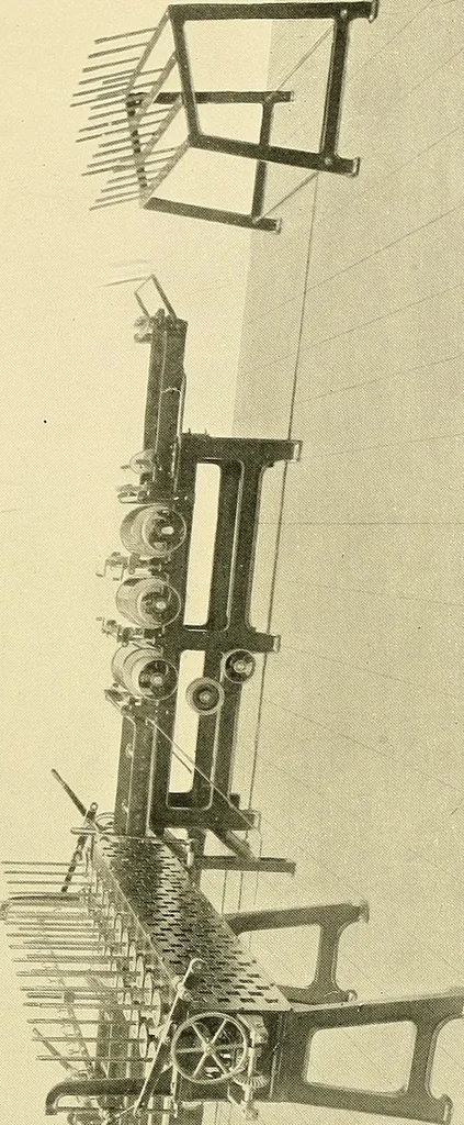 An illustration from The textile industries : a practical guide to fibres, yarns & fabrics in every branch of textile manufacture, including preparation of fibres, spinning, doubling, designing, weaving, bleaching, printing, dyeing and finishing, 1910, leaf 30