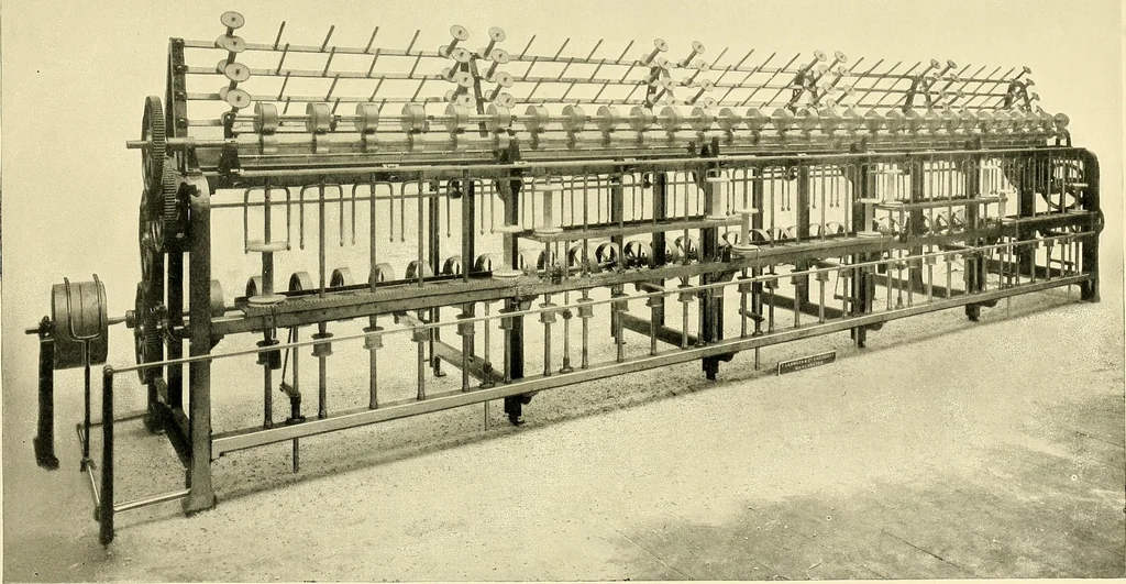 An illustration from The textile industries : a practical guide to fibres, yarns & fabrics in every branch of textile manufacture, including preparation of fibres, spinning, doubling, designing, weaving, bleaching, printing, dyeing and finishing, 1910, leaf 38