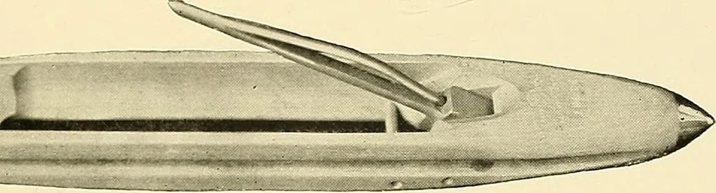 An illustration from The textile industries : a practical guide to fibres, yarns & fabrics in every branch of textile manufacture, including preparation of fibres, spinning, doubling, designing, weaving, bleaching, printing, dyeing and finishing, 1910, leaf 140