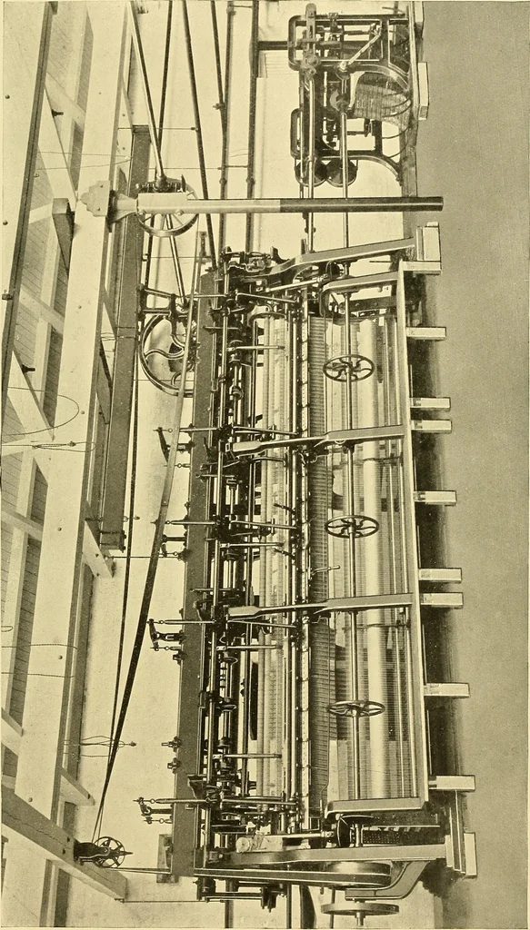 An illustration from The textile industries : a practical guide to fibres, yarns & fabrics in every branch of textile manufacture, including preparation of fibres, spinning, doubling, designing, weaving, bleaching, printing, dyeing and finishing, 1910, leaf 142