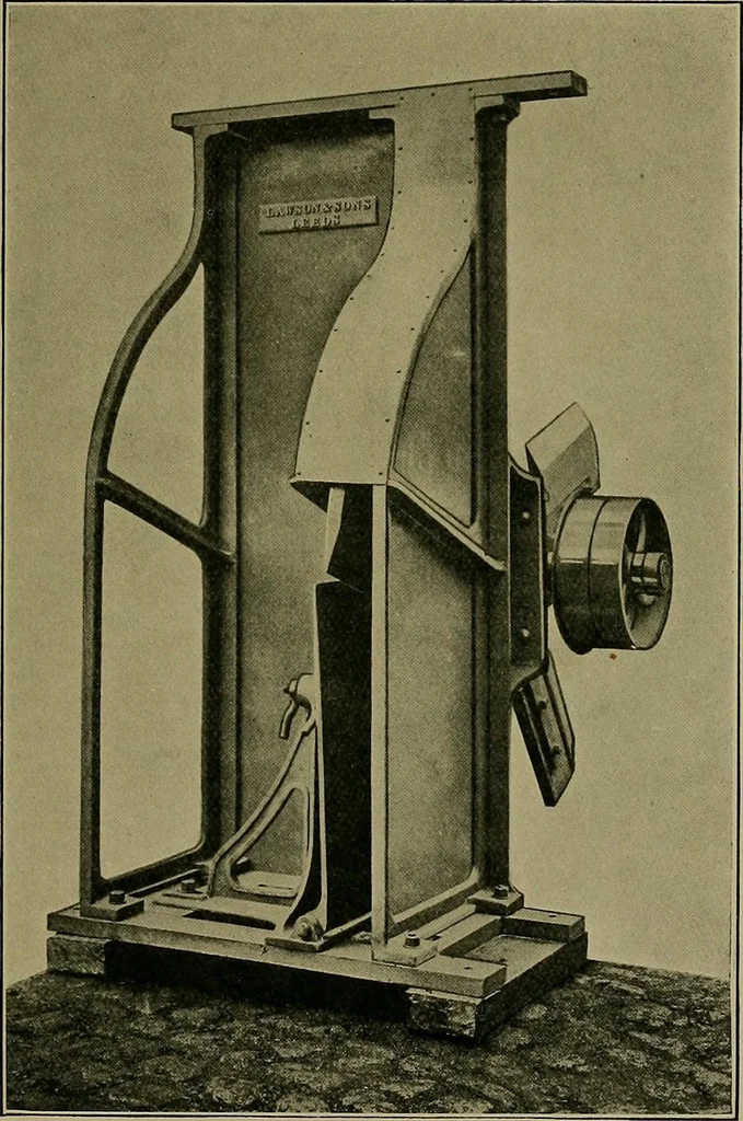An illustration from Textiles, 1910, leaf 152