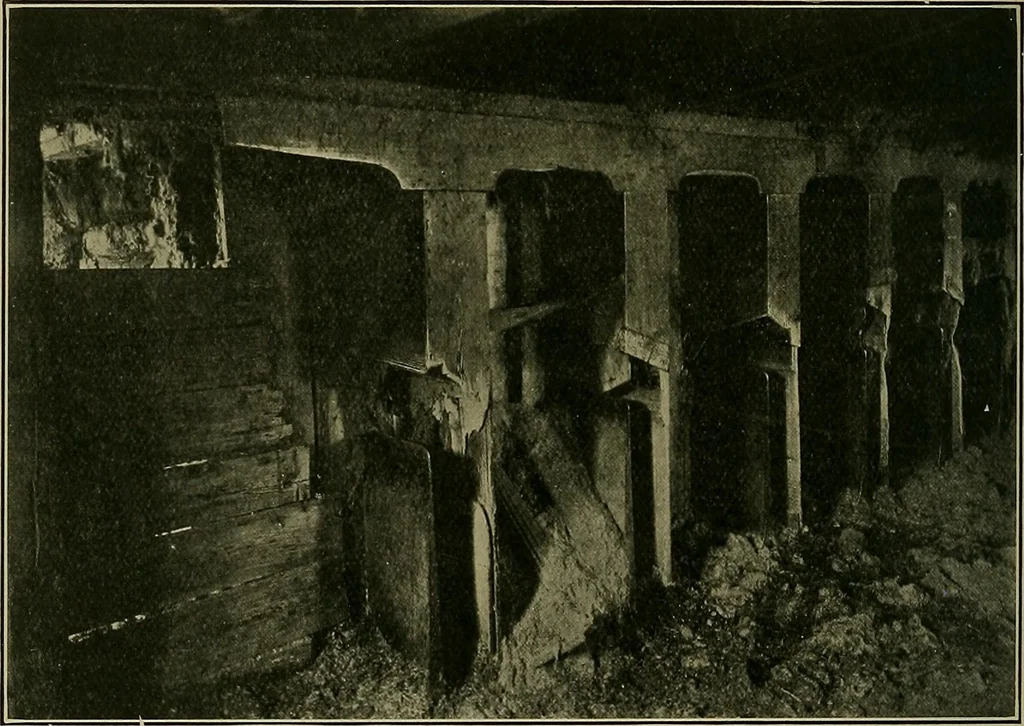An illustration from Textiles, 1910, leaf 377