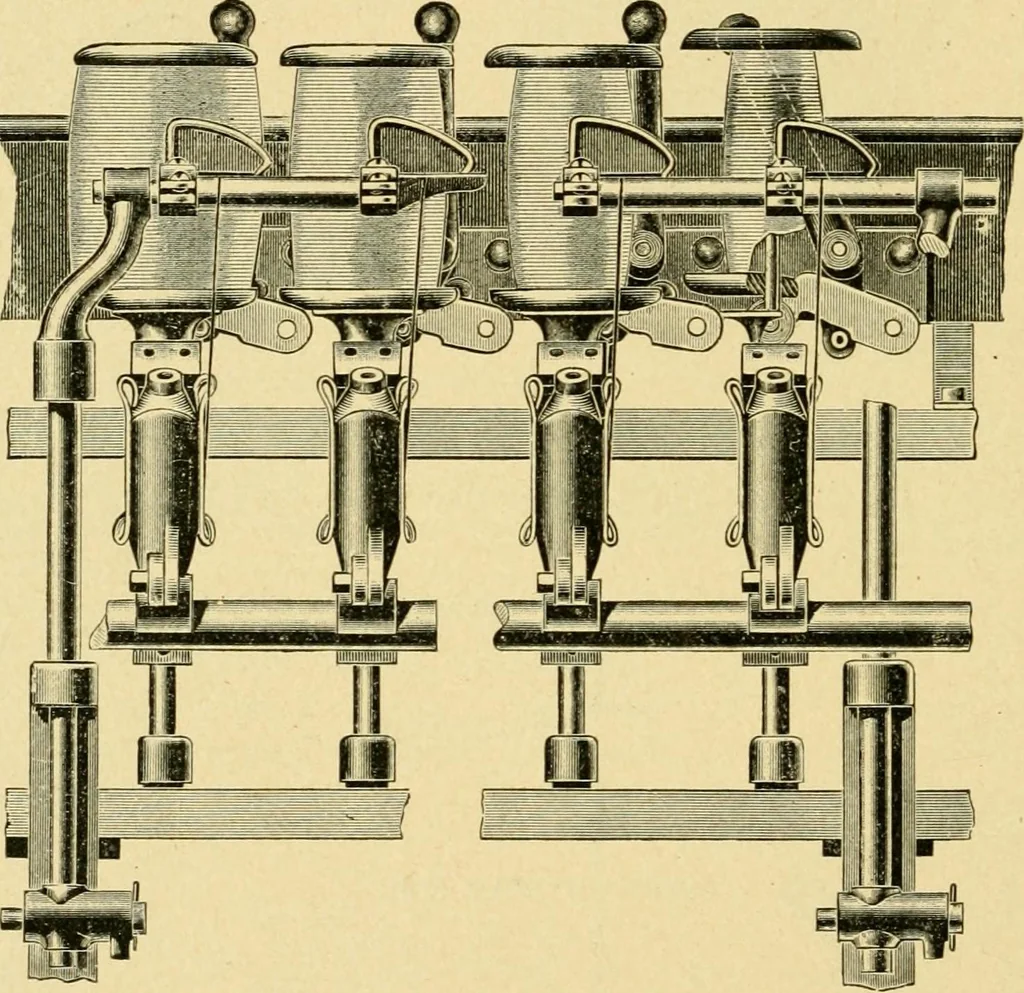 An illustration from Textile texts for cotton manufacturers : concerning the proper methods of equipping and running mills ... and a full list of the patented cotton machinery introduced and sold by the Draper Company, 1903, leaf 205