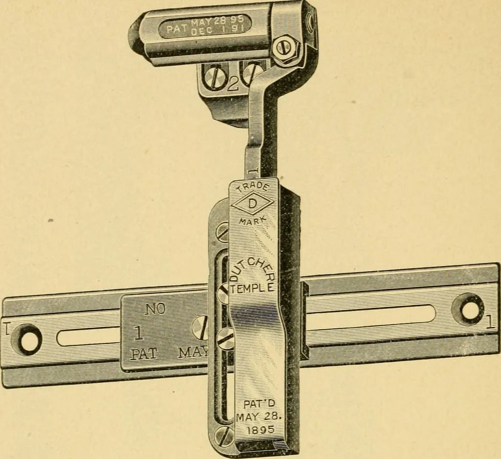 An illustration from Textile texts for cotton manufacturers : concerning the proper methods of equipping and running mills ... and a full list of the patented cotton machinery introduced and sold by the Draper Company, 1903, leaf 317