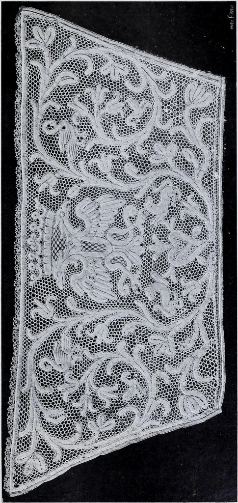 An illustration from Textilsammlung Iklé Katalog. Industrie- u. Gewerbemuseum St. Gallen, 1908, 1908, leaf 136