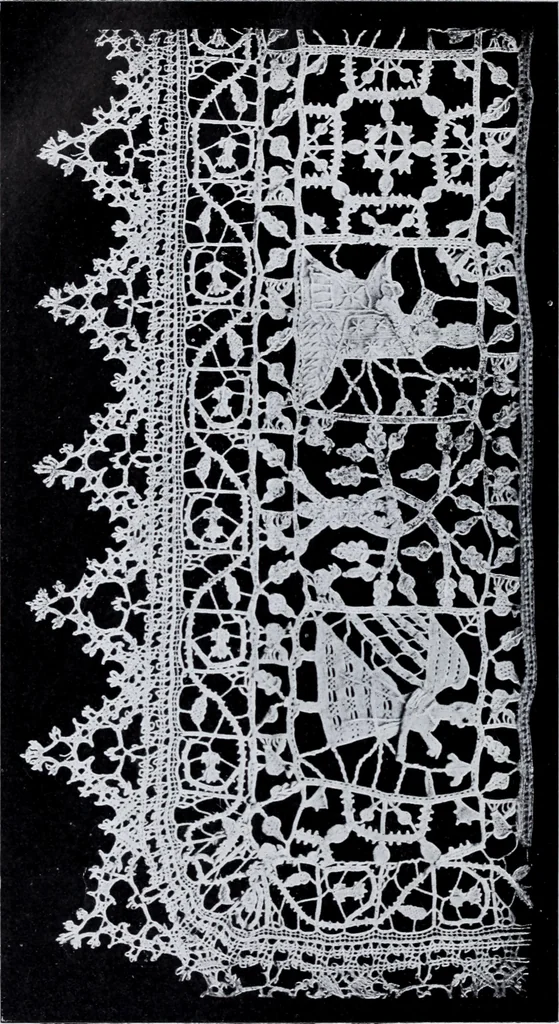 An illustration from Textilsammlung Iklé Katalog. Industrie- u. Gewerbemuseum St. Gallen, 1908, 1908, leaf 143