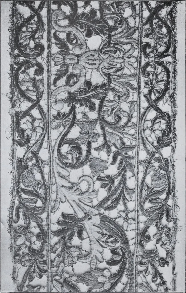 An illustration from Textilsammlung Iklé Katalog. Industrie- u. Gewerbemuseum St. Gallen, 1908, 1908, leaf 41