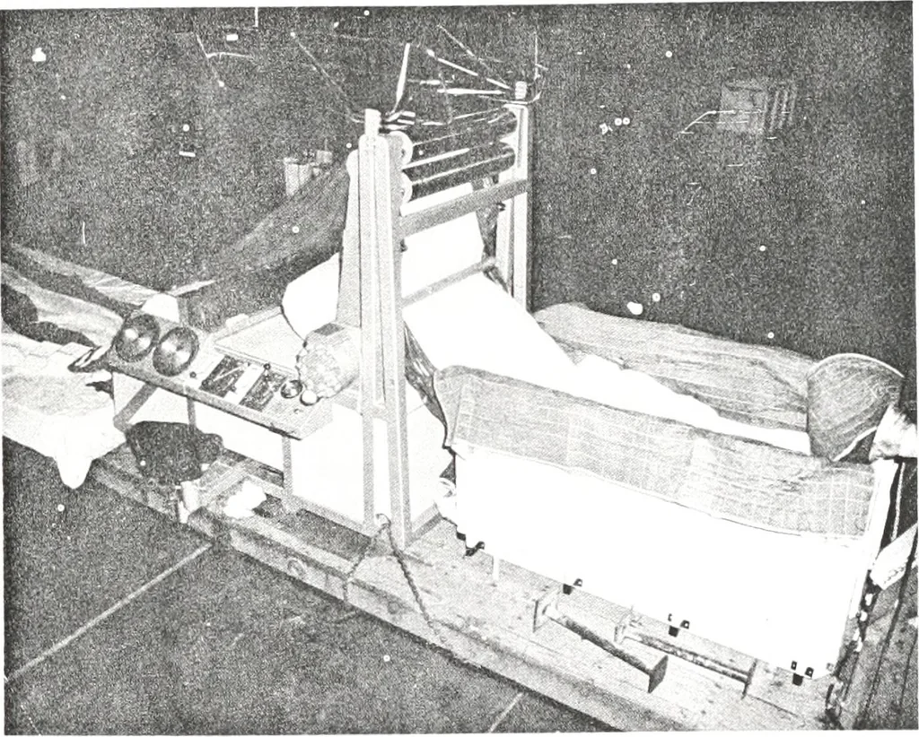 An illustration from The “C”-Launch Technique for High-Altitudes Balloons, 1898, leaf 12