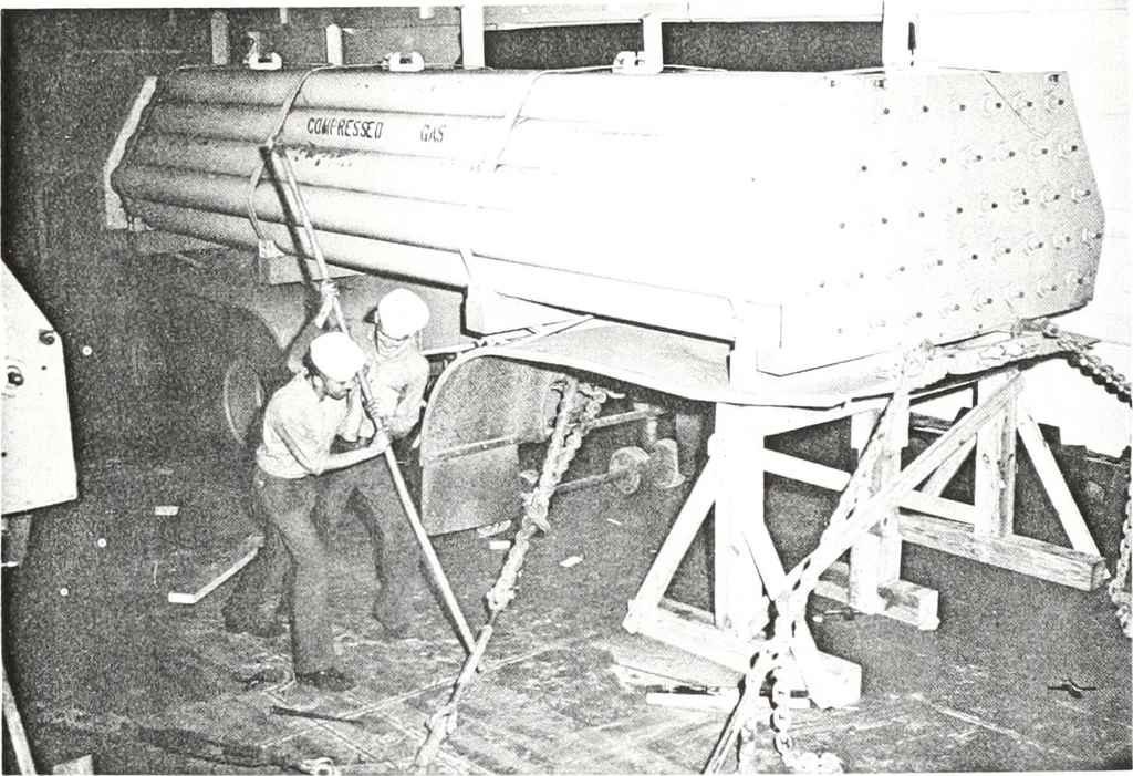 An illustration from The “C”-Launch Technique for High-Altitudes Balloons, 1898, leaf 22
