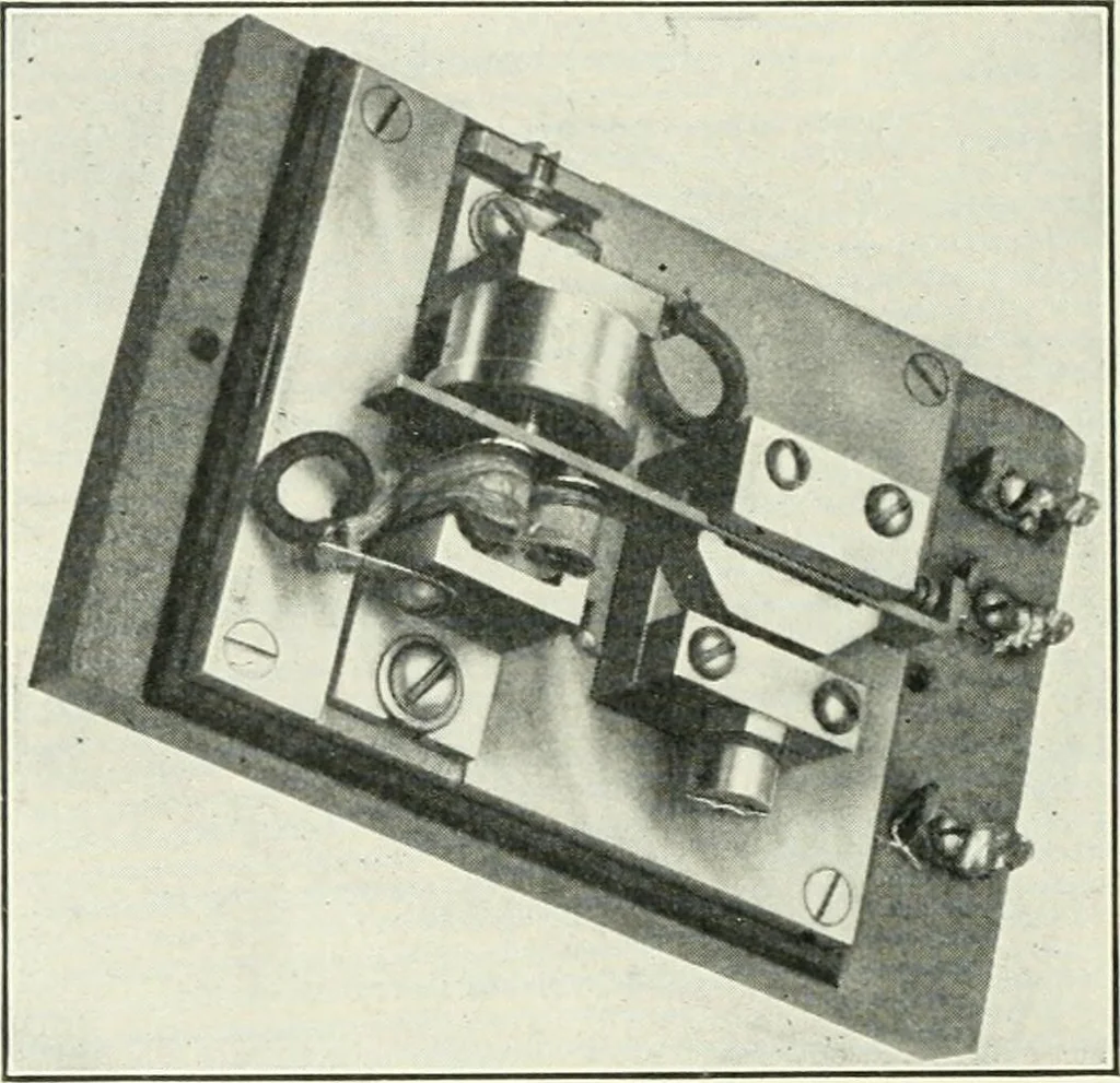 An illustration from The thermionic vacuum tube and its applications, 1920, leaf 247