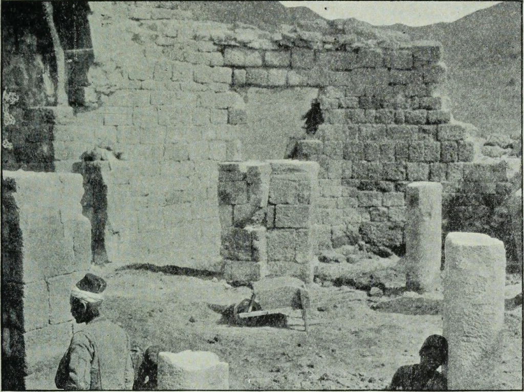 An illustration from The thousand and one churches, 1919, leaf 128