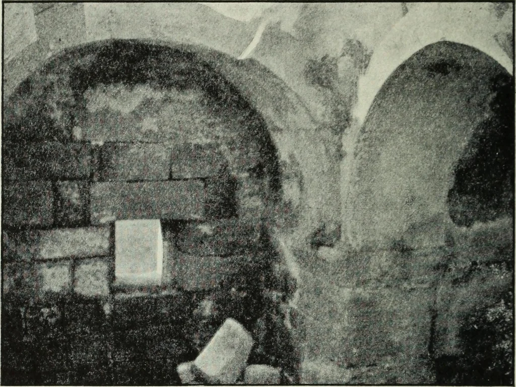 An illustration from The thousand and one churches, 1919, leaf 147
