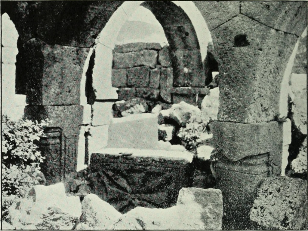 An illustration from The thousand and one churches, 1919, leaf 185
