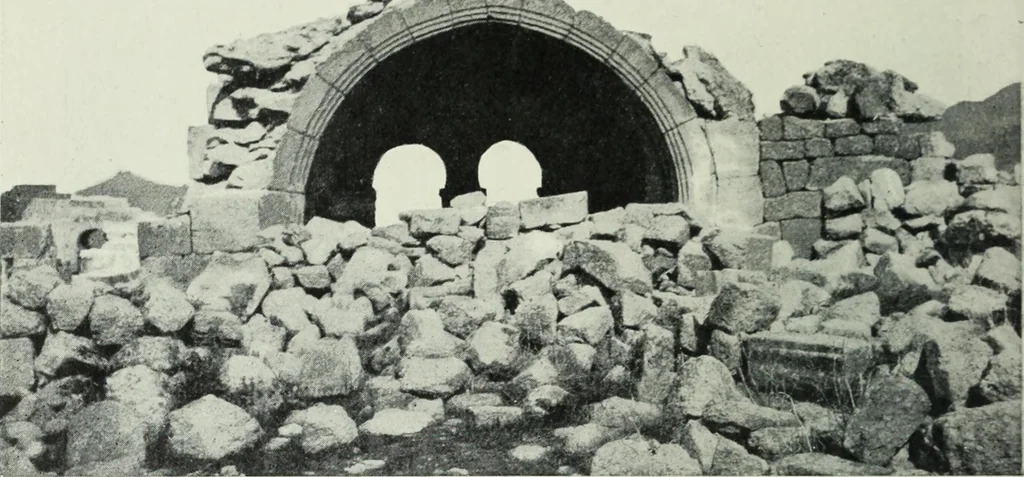An illustration from The thousand and one churches, 1919, leaf 197