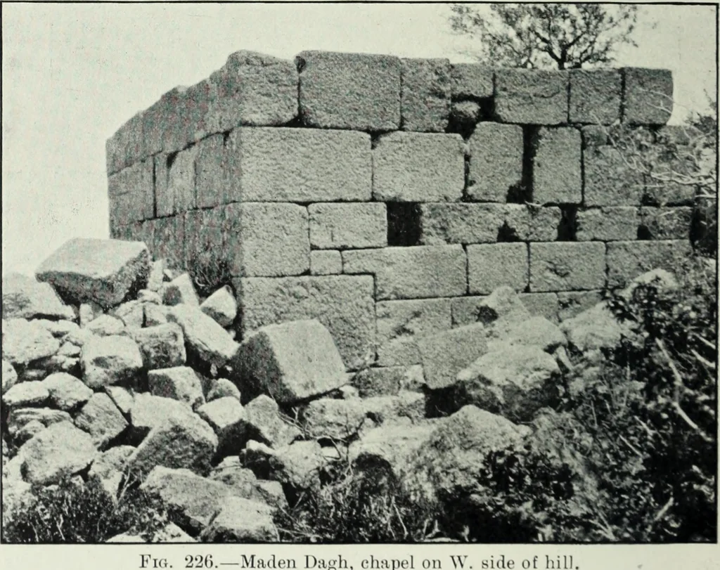 An illustration from The thousand and one churches, 1919, leaf 305