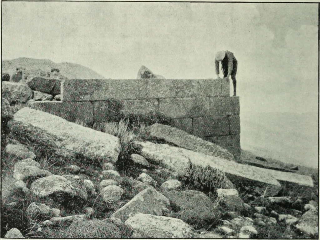 An illustration from The thousand and one churches, 1919, leaf 325