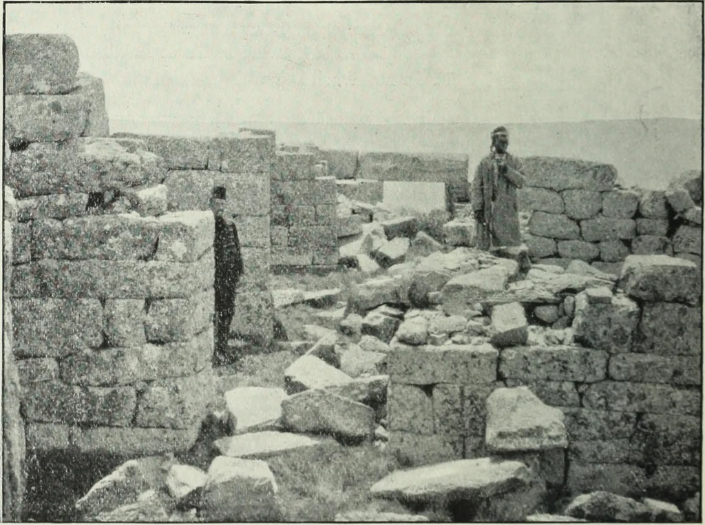 An illustration from The thousand and one churches, 1919, leaf 325