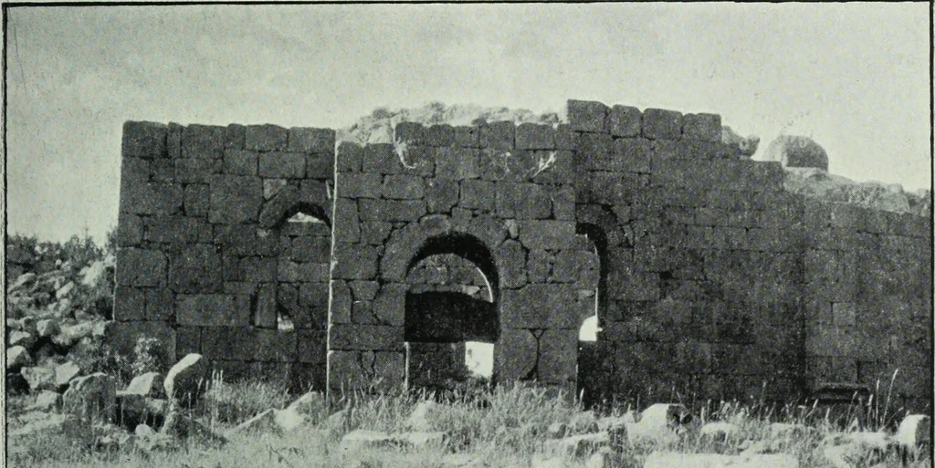 An illustration from The thousand and one churches, 1919, leaf 364