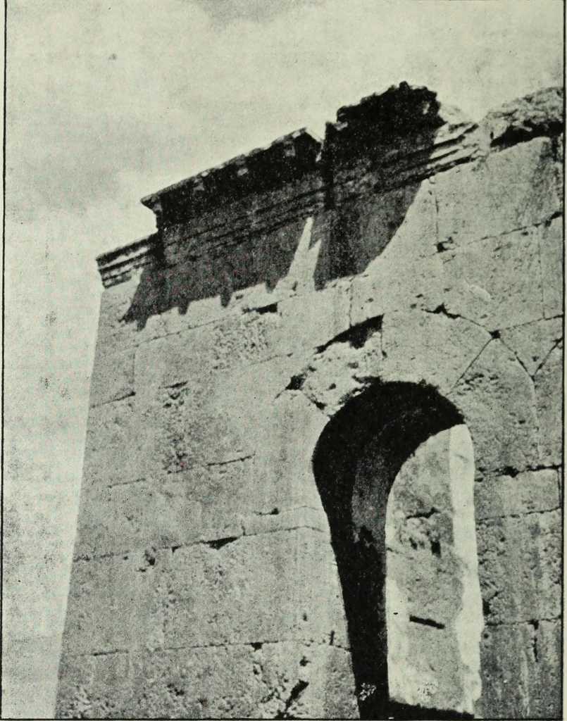 An illustration from The thousand and one churches, 1919, leaf 423