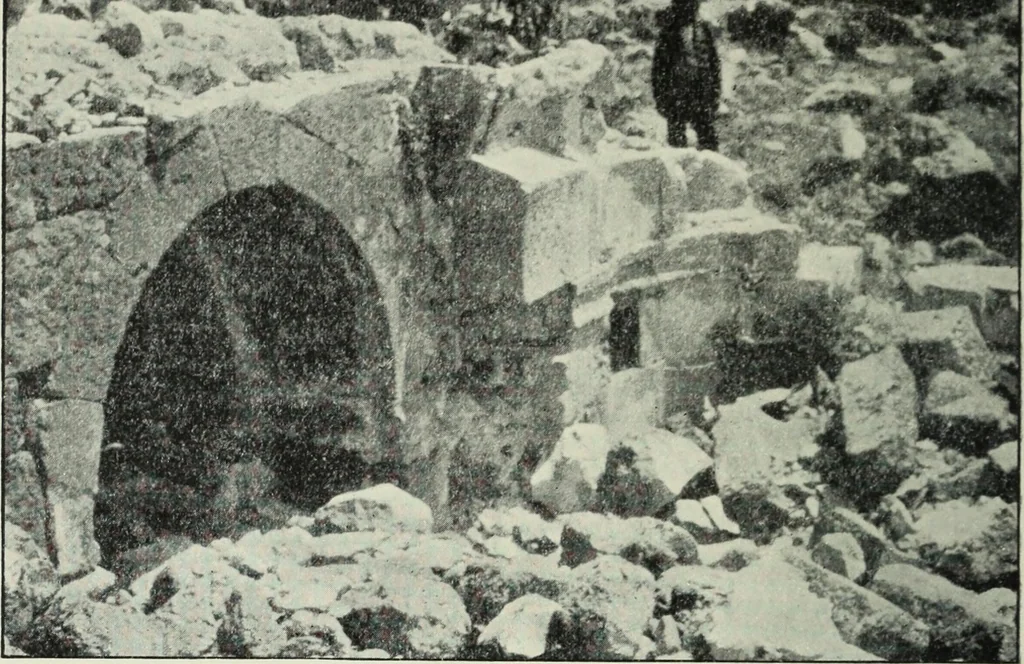 An illustration from The thousand and one churches, 1919, leaf 431