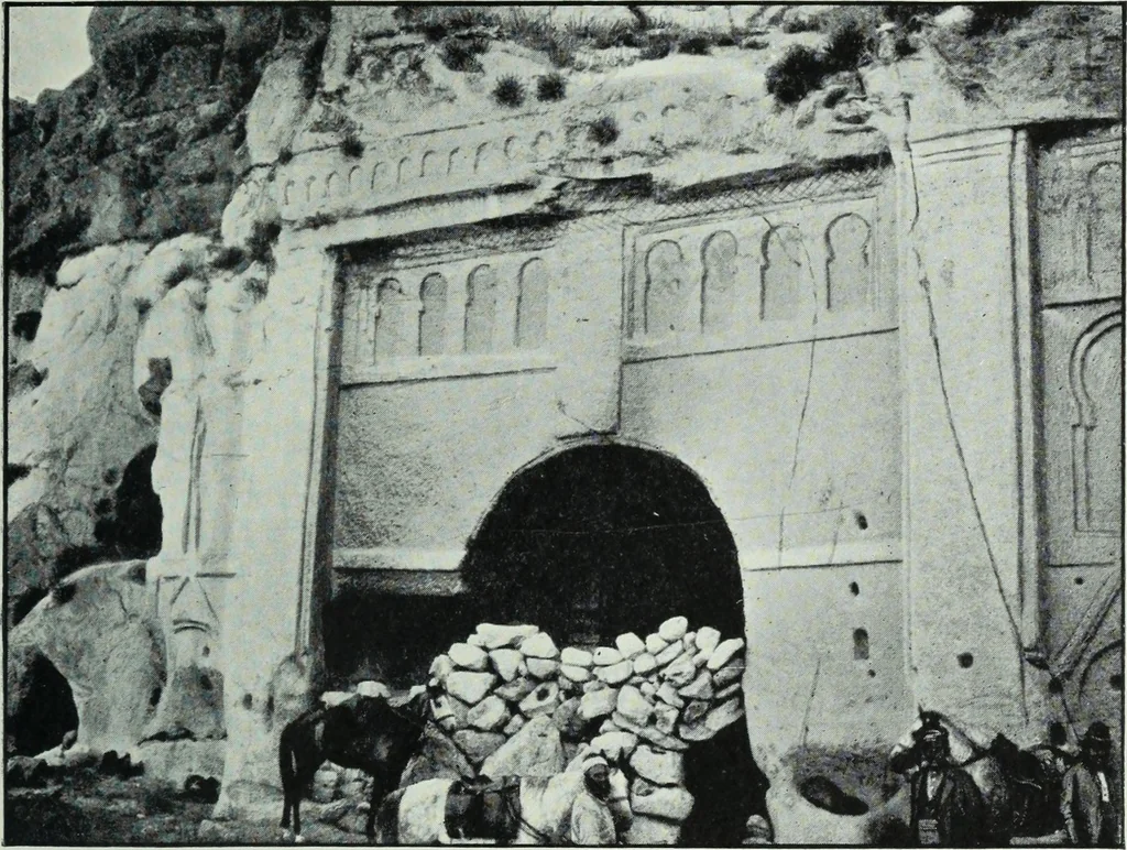 An illustration from The thousand and one churches, 1919, leaf 488