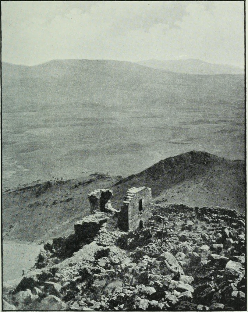 An illustration from The thousand and one churches, 1919, leaf 536