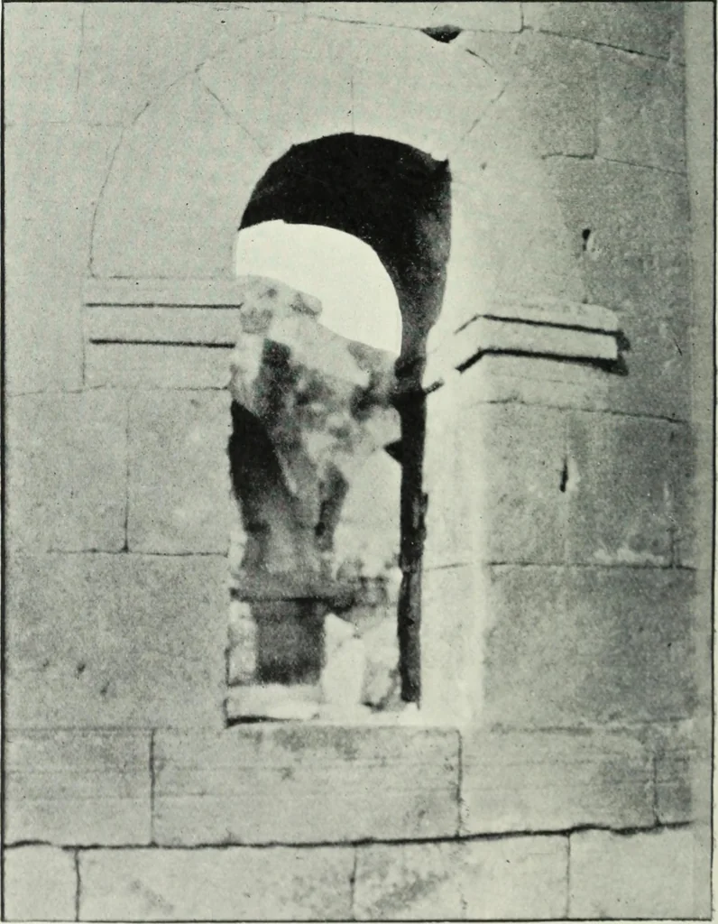 An illustration from The thousand and one churches, 1919, leaf 87