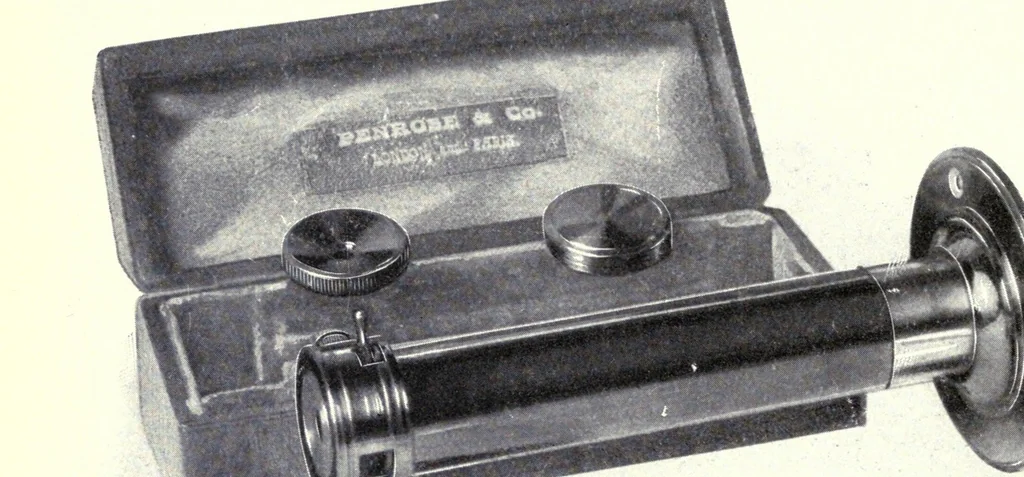 An illustration from Three-colour photography: three-colour printing and the production of photographic pigment pictures in natural colours, 1904, leaf 190