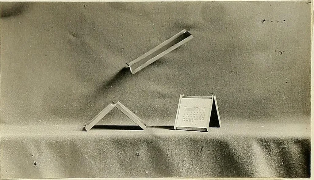 An illustration from Tin can toys and how to make them, 1916, leaf 64