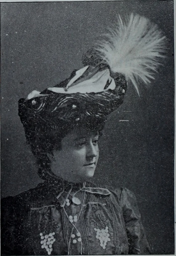 An illustration from Tissus et nouveauts 1903, 1903, leaf 531