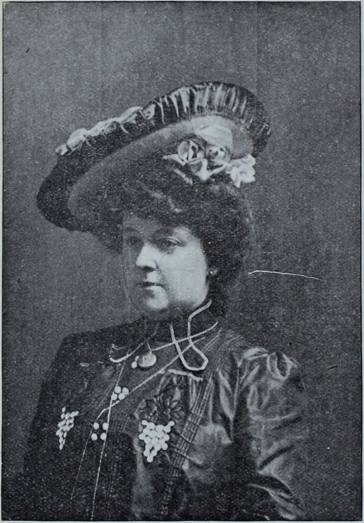An illustration from Tissus et nouveauts 1903, 1903, leaf 537