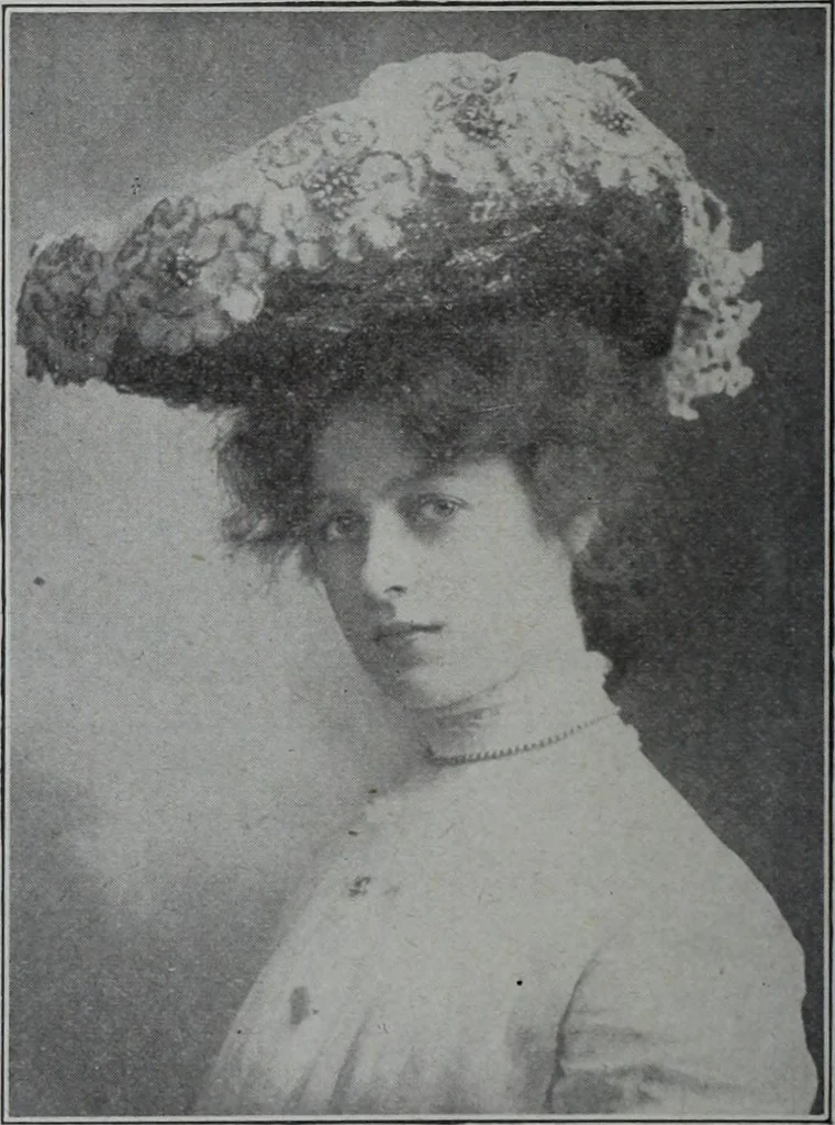 An illustration from Tissus et nouveauts 1904, 1904, leaf 187
