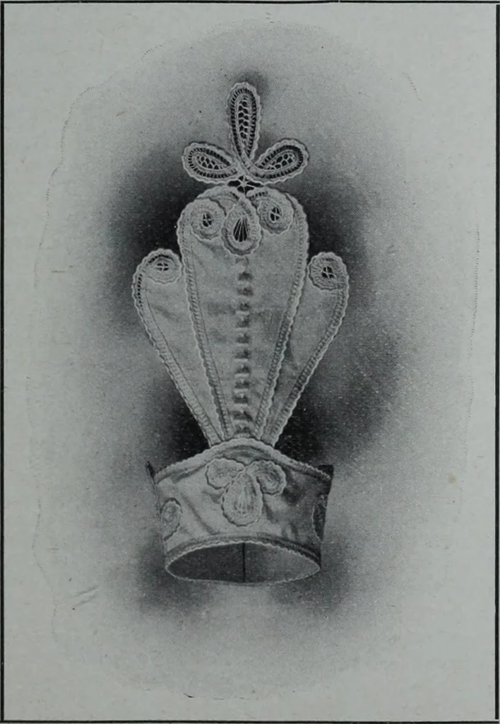 An illustration from Tissus et nouveauts 1904, 1904, leaf 204