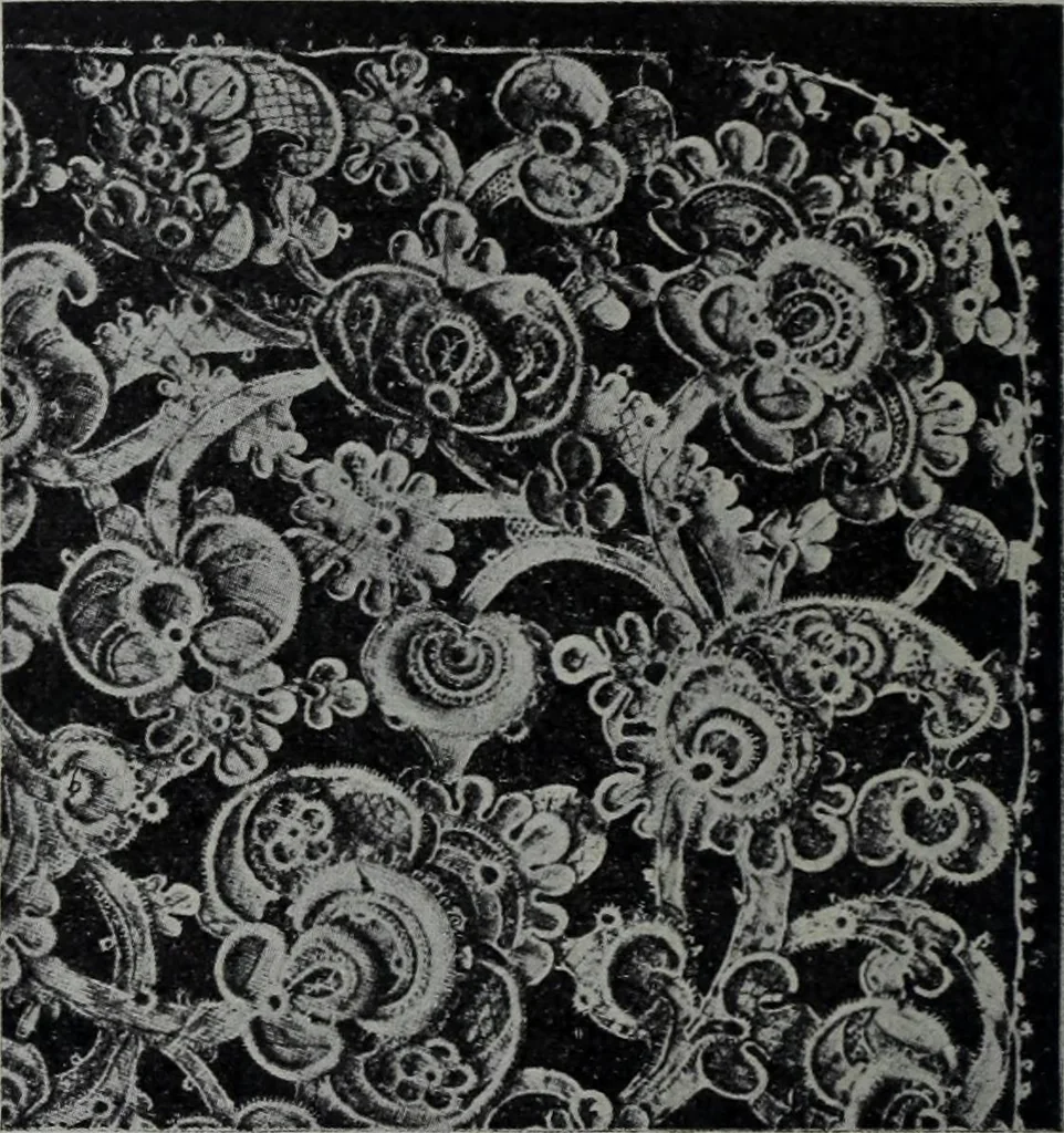 An illustration from Tissus et nouveauts 1904, 1904, leaf 447