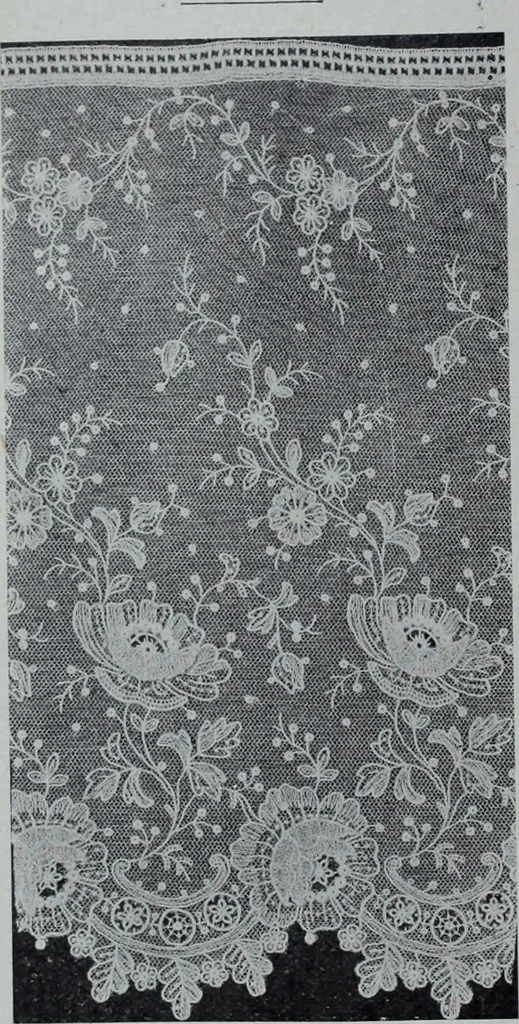 An illustration from Tissus et nouveauts 1905, 1905, leaf 451