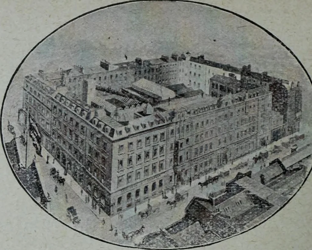 An illustration from Tissus et nouveauts 1905, 1905, leaf 705