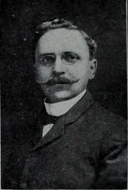 An illustration from Tissus et nouveauts 1906, 1906, leaf 227