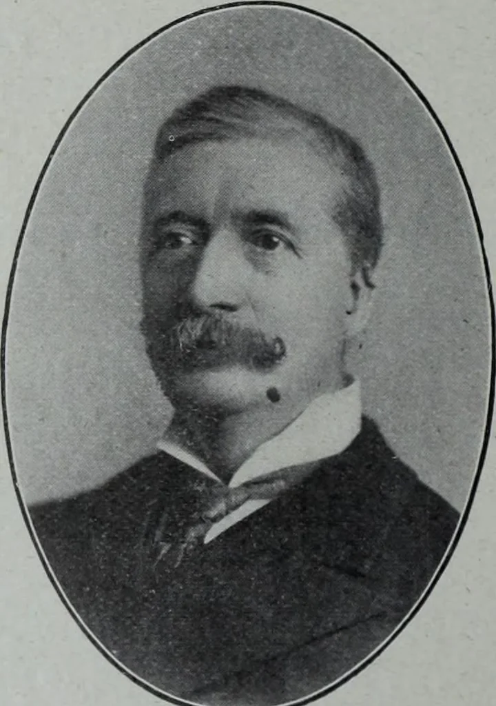 An illustration from Tissus et nouveauts 1906, 1906, leaf 51