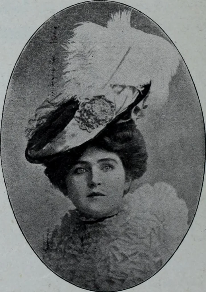 An illustration from Tissus et nouveauts 1906, 1906, leaf 735