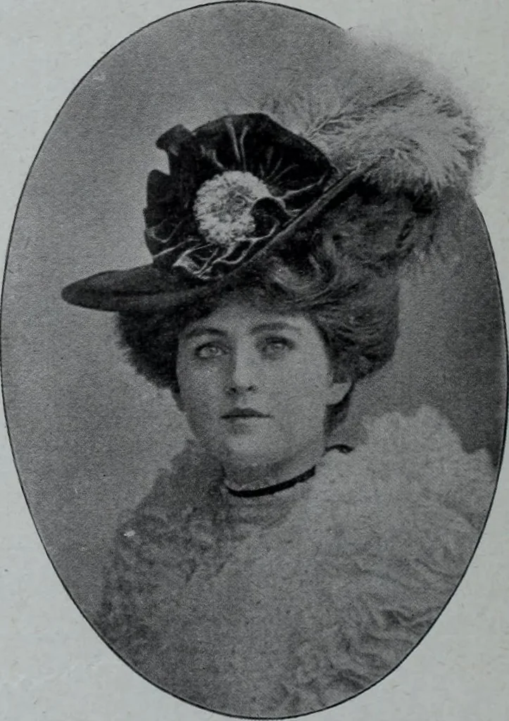 An illustration from Tissus et nouveauts 1906, 1906, leaf 737
