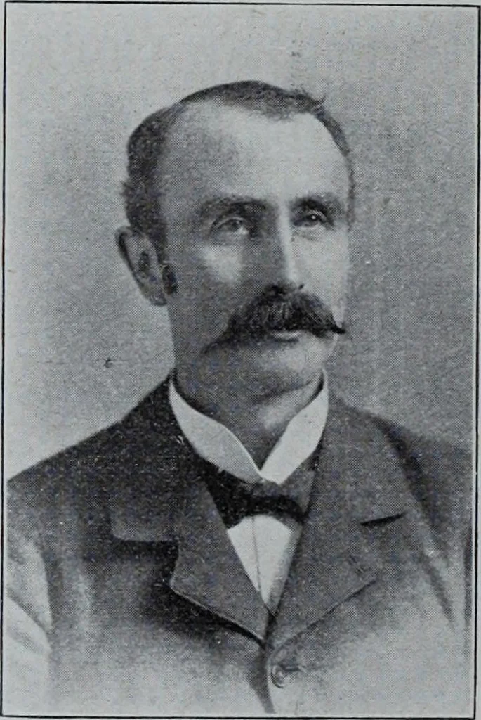 An illustration from Tissus et nouveauts 1907, 1907, leaf 125