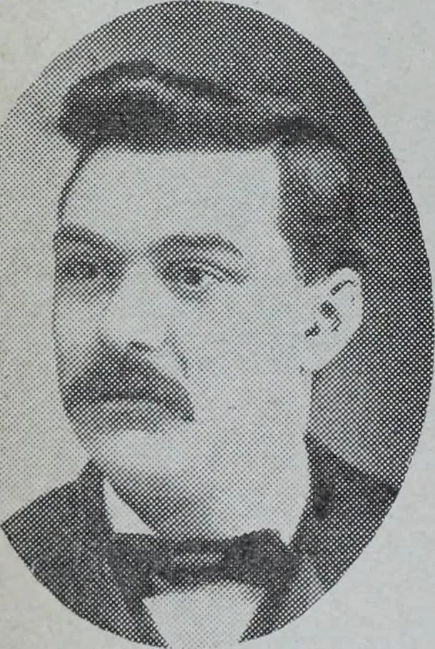 An illustration from Tissus et nouveauts 1907, 1907, leaf 297