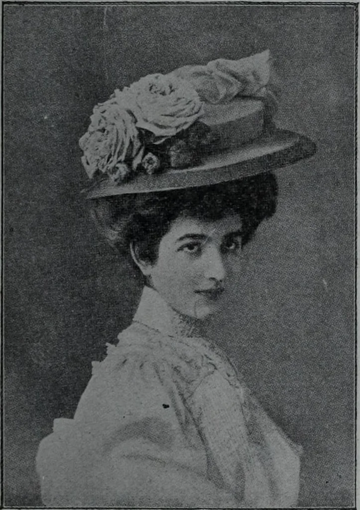 An illustration from Tissus et nouveauts 1907, 1907, leaf 378